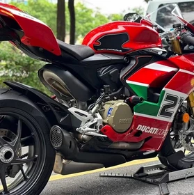 For Ducati PANIGALE V2 899 959 1199 1299 Motorcycles Side Fuel Tank Stickers