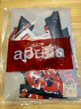 AP898370 APRILIA Decal Set Sxv