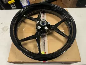 48710563A DUCATI Front Wheel 1200 Monster Hypermotard