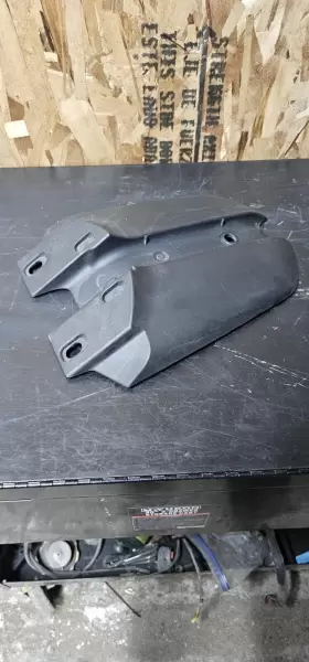 56510361A DUCATI Paul Smart Rear Guard 1000