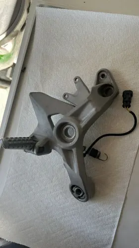 82432971B DUCATI Footpeg Plate 1200 Supersport Monster
