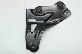 6E53-9647-AC FORD Air Cleaner Mount Bracket #2