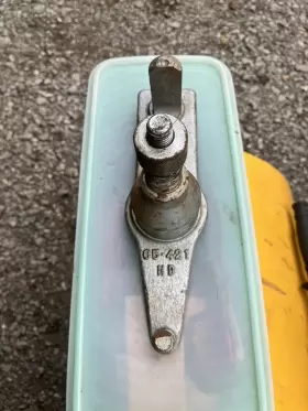 65-421 HARLEY-DAVIDSON Brake Drum Sprocket Riveting Tool