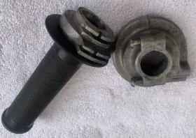 998921A HODAKA Toad Twist Throttle Housing Pipe Tube Grip Sl