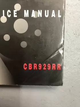 61MCJ00 HONDA Owners Service Manual CBR900RR Rr #2