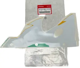 64102-MAS-670ZC HONDA Upper Right Cowl Stripe Decal Nos