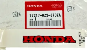 77217-MZ2-670ZA HONDA Fac Rear Seat Cowl CBR1000FA