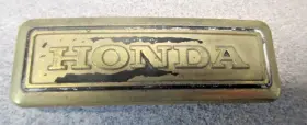 87129-MBO-670 HONDA Cowl Emblem Badge VF700 VF750 Sabre