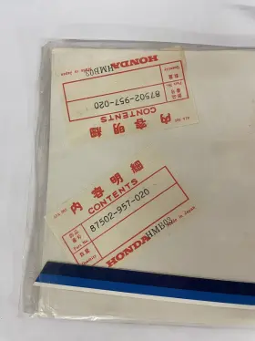 87502-957-020 HONDA Gas Tank Right Decal Emblem Sticker Nos #3