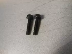 90206-246-000 HONDA Nos Flange Bolt ATC200 XR100 CB600 #3