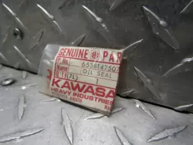 653B142507 KAWASAKI Oil Seal #3