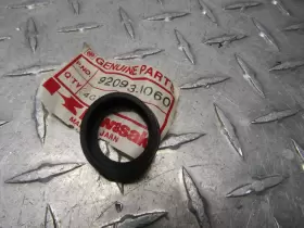 92093-1060 KAWASAKI Insulator Seal #2