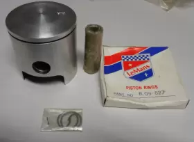 09-827 LEMANS Nos Piston Kit Std Yamaha Mountain Phazer #2