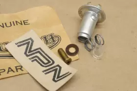554710 LUCAS Speedometer Tachometer Light Bulb Holder Nos T20 #3