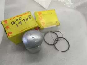 12110-19720 SUZUKI Nos Trailhopper Piston Ring Set #2