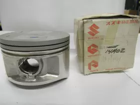12111-15A00 SUZUKI Nos Standard Piston SP600