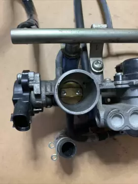 13400-48H30 SUZUKI Throttle Bodies Body Fuel Injection Gsxr #3