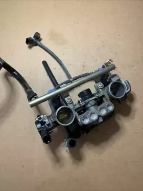 13400-48H30 SUZUKI Throttle Bodies Body Fuel Injection Gsxr