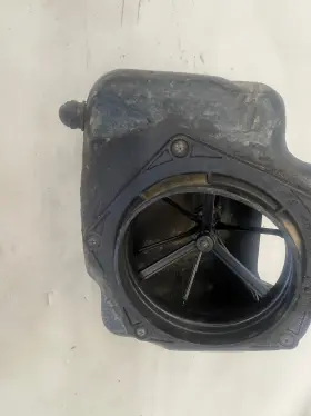 13700-00B20 SUZUKI Air Box Boxbox Cleaner Housing Unit Cage #3