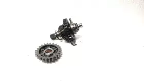 26241-43D01 SUZUKI Kickstarter Shaft Spindle Spring Gear Idle