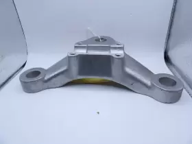 51311-10010 SUZUKI Nos Top Triple Tree Clamp A100