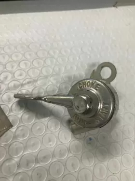 58721-03010 SUZUKI Nos Choke Lever Holder GT380