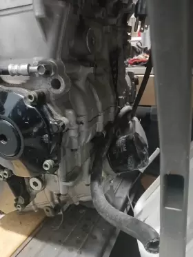 N723-147110 SUZUKI Motor Engine GSXR600 #2