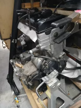 N723-147110 SUZUKI Motor Engine GSXR600