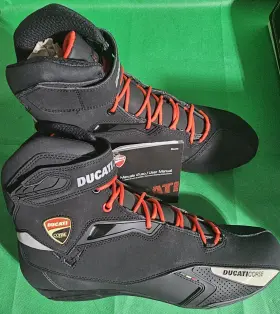 9810719XX TCX DUCATI Corse Semi High Boots Trainers Shoes