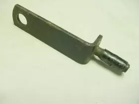 82-6898 TRIUMPH Oil Tank Bottom Mount Bracket T100 500 #2