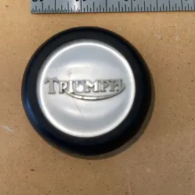 83-4776C TRIUMPH Gas Tank Center Badge