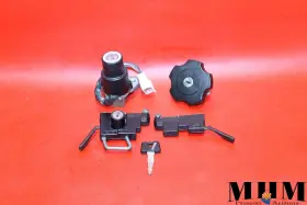 1GM-82501-31-00 YAMAHA Kenny Roberts Lock Set Ignition Gas Rz