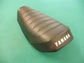 2A3-W2473-00-00 YAMAHA Seat Dt GT80 Mx