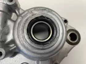 2VM-15111-06-00 YAMAHA Left Crankcase Half Center YZ250 WR250 #2