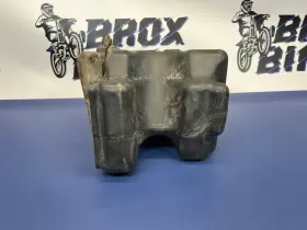 3R9-14401-00-00 YAMAHA Air Box Filter Cleaner Boxbox IT125 #3