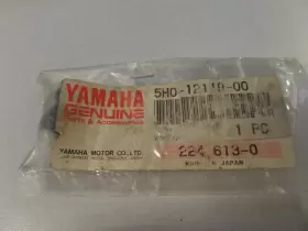 5H0-12119-00 YAMAHA Nos Valve Stem Seal BW200 FJ600 #2