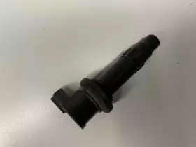 5UL-82310-10-00 YAMAHA Ignition Coil Pack Spark Plug Cap Boot #2