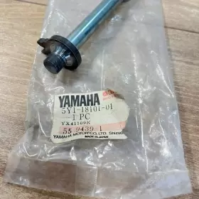 5Y1-18101-01-00 YAMAHA Nos Gear Shaft XT550 #3