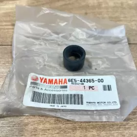 6E5-44365-00 YAMAHA Nos Outboard Rubber Water Seal Damper