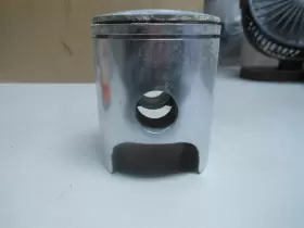 846-11637-00 YAMAHA Nos Piston GS340 #2