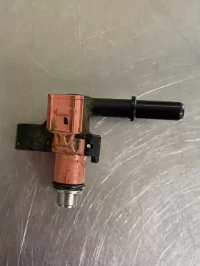 B74-E3770-01-00 YAMAHA Xmax Fuel Gas Injector
