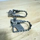 2004 YAMAHA TTR125 TTR125E TTR125L TTR125LE OEM FOOT PEGS PEDALS FRAME STAND
