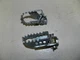 2002 Yamaha TTR 125 L Footrest 4DA-27411-00-00 4GY-27421-00-00 Left Right Pegs